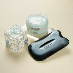 Read more about the article Why you should be adding this guasha steps to your weekly routine